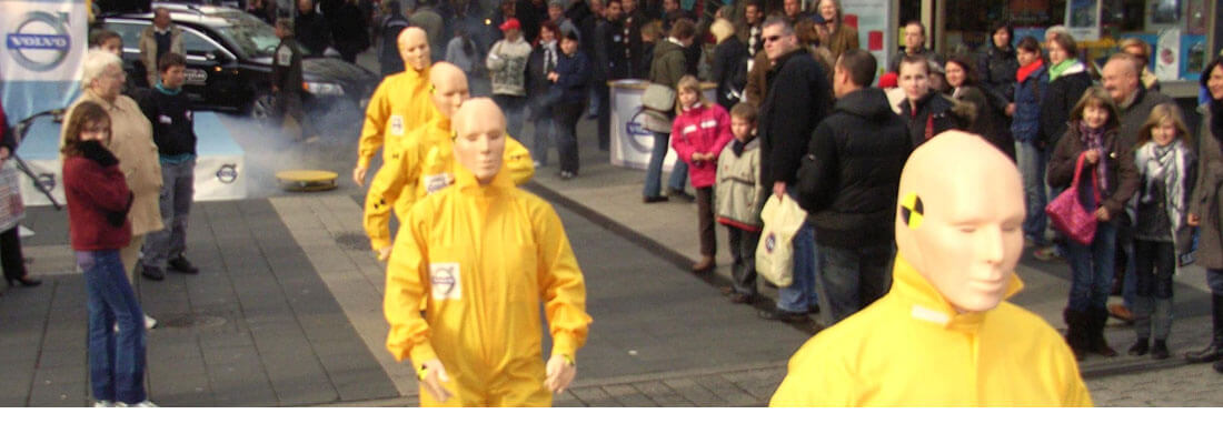 Die Dummie Show auf der Bühne oder als Walking Act